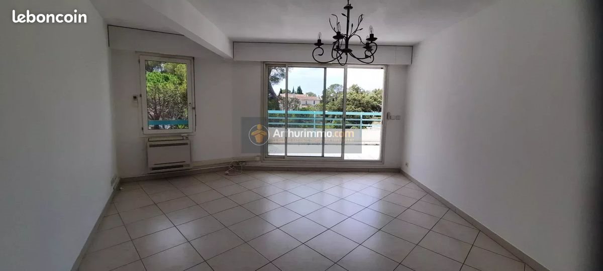 Appartement à louer, 63m², Saint-Raphaël