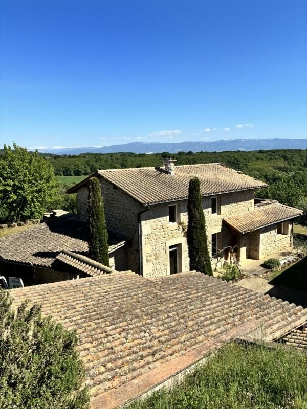 Maison à louer, 112m², Saint-Bardoux