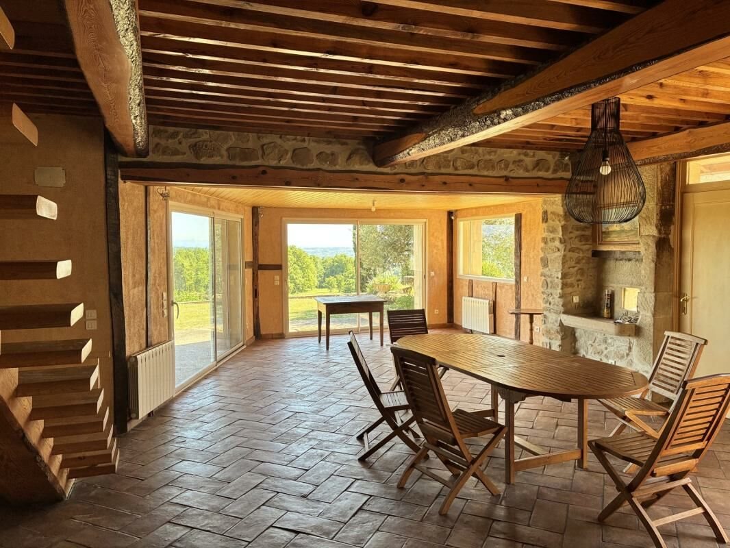 Maison à louer, 112m², Saint-Bardoux