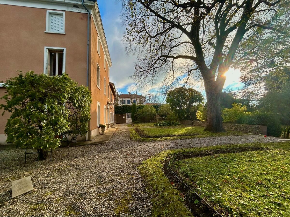Maison à vendre, 250m², Chanos-Curson