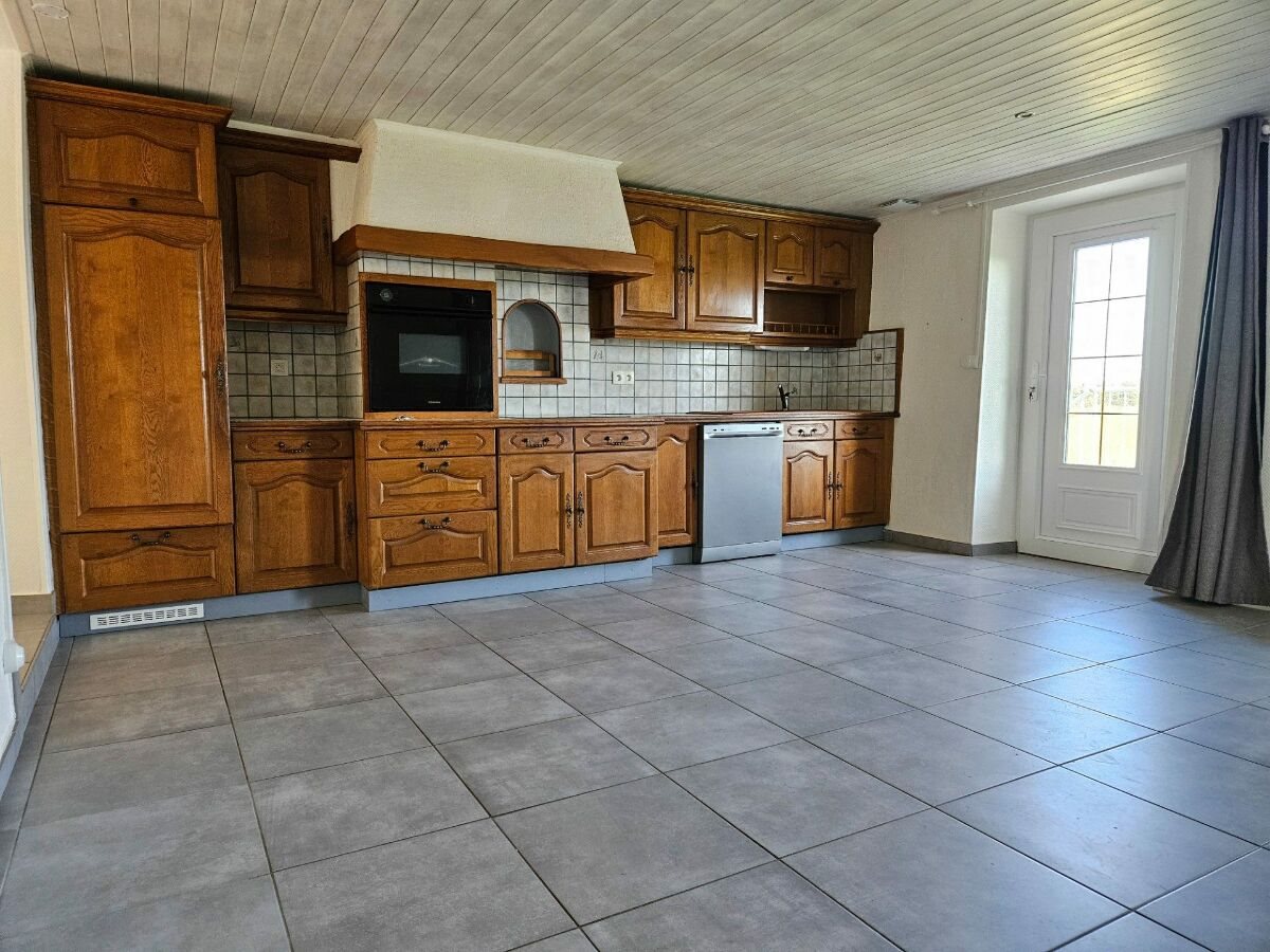 Maison à louer, 106m², Lemps