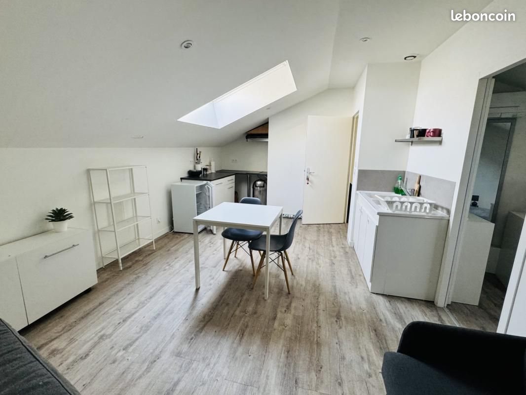 Appartement à louer, 24m², Romans-sur-Isère
