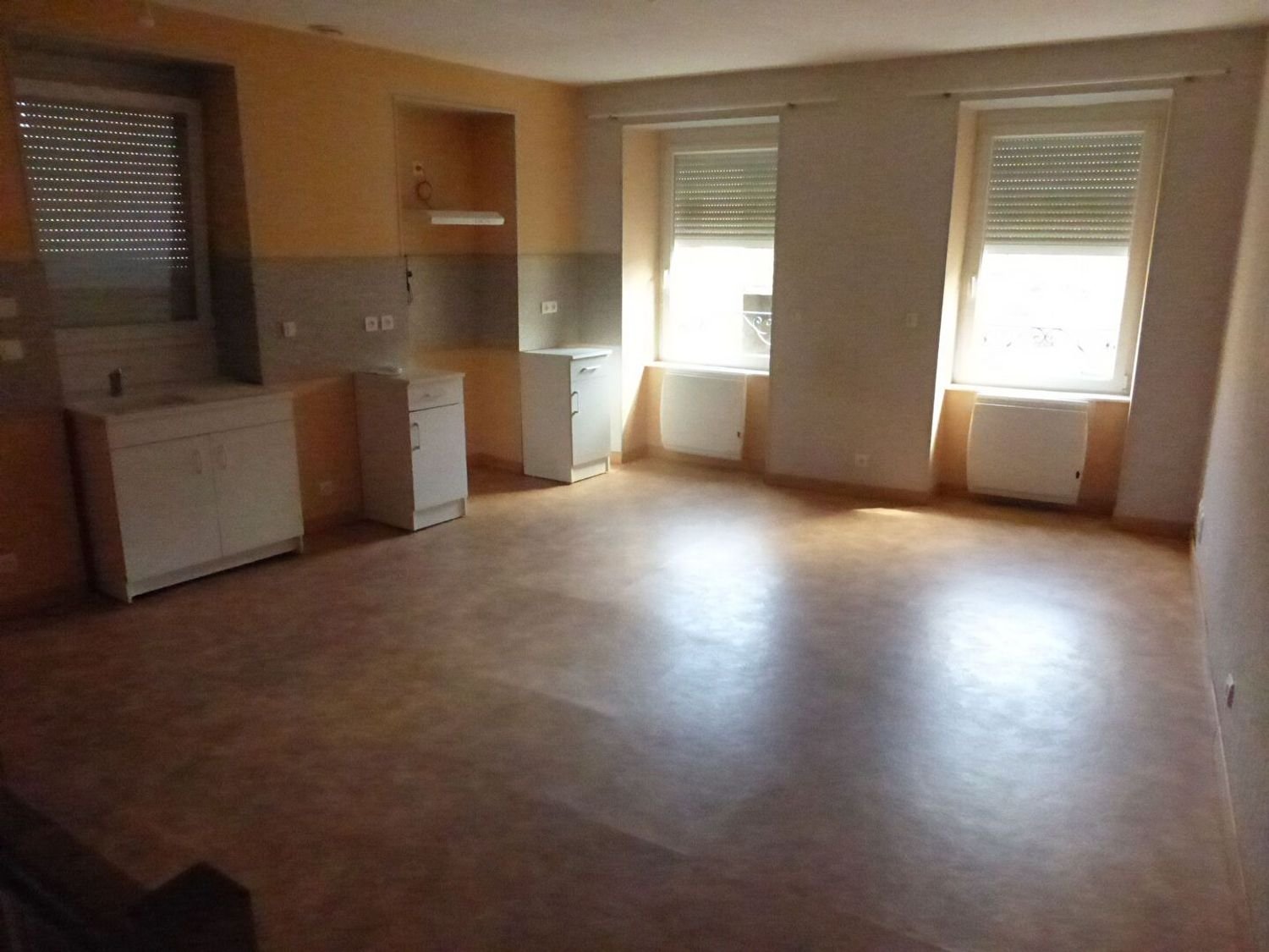 Maison à louer, 58m², Lamontgie