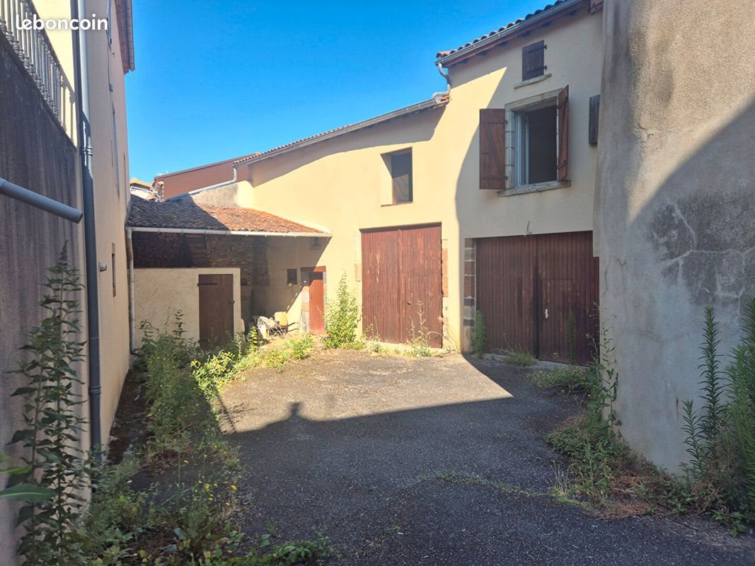 Maison à vendre, 115m², Mirefleurs