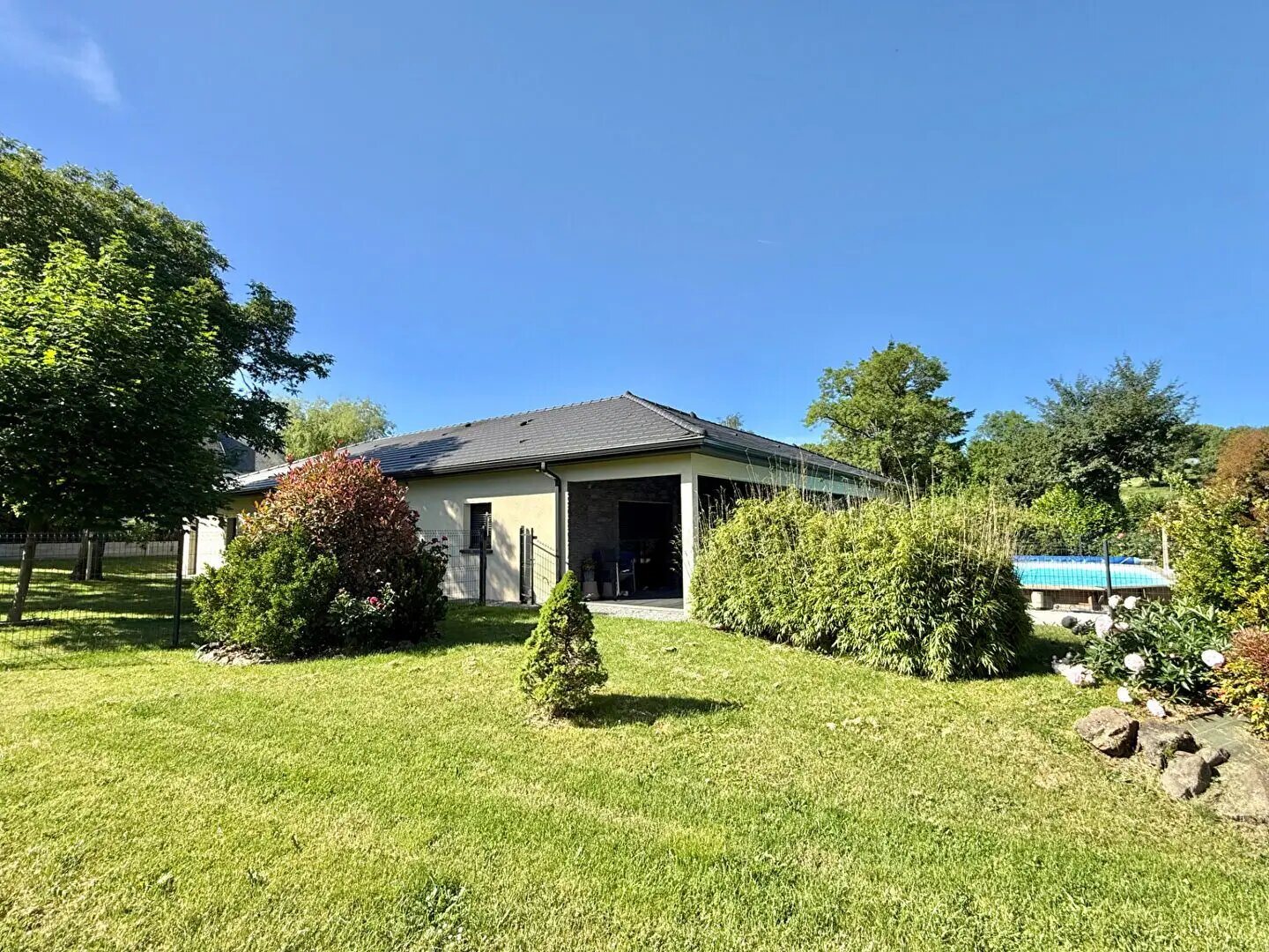 Maison à vendre, 225m², Manzat