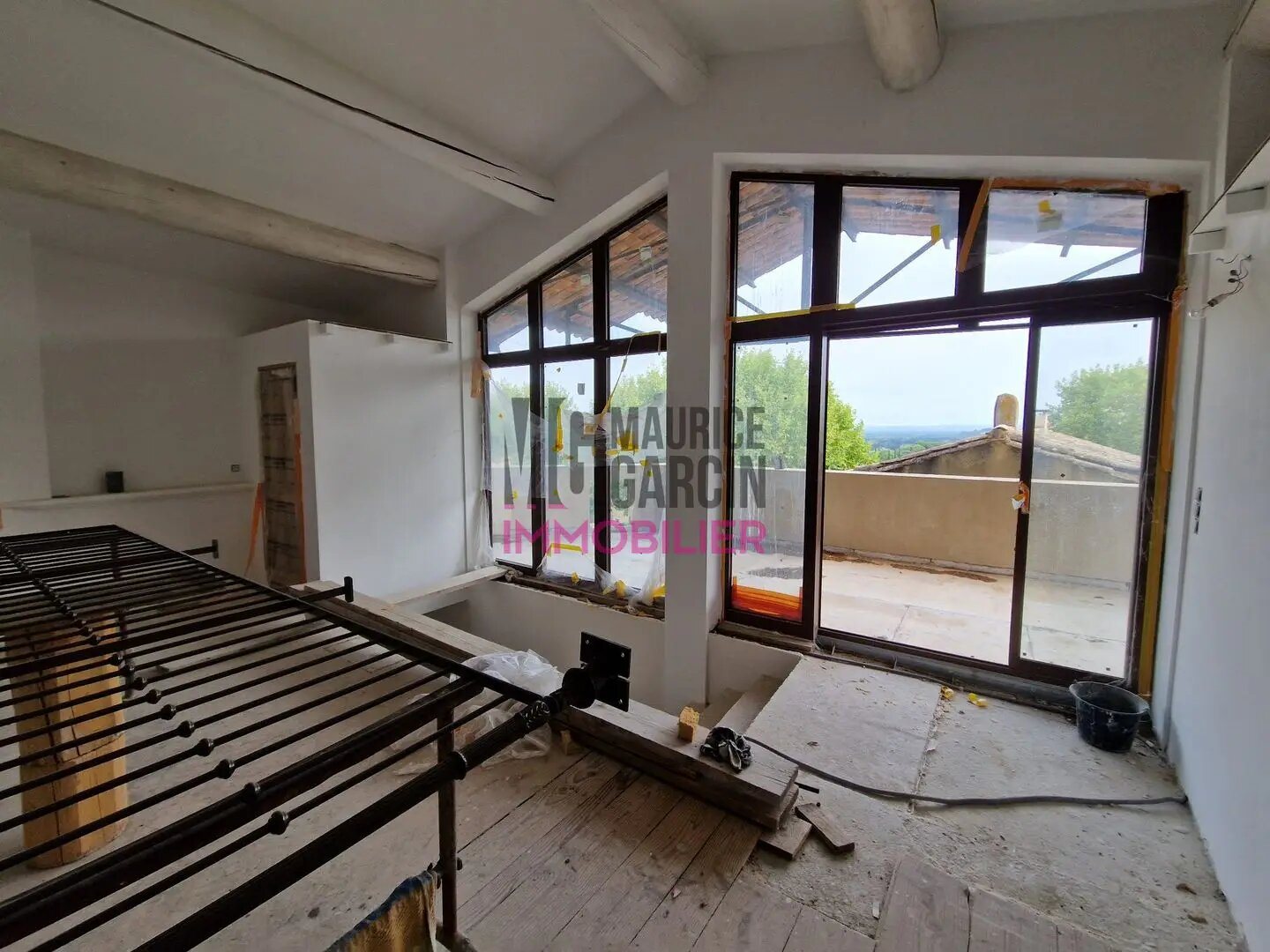 Maison à vendre, 236m², Châteauneuf-de-Gadagne