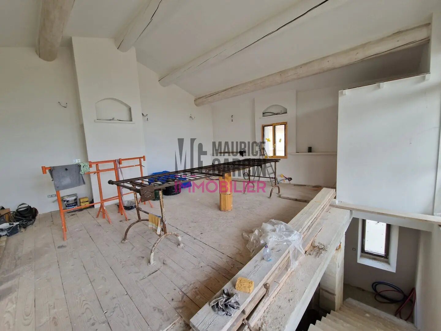 Maison à vendre, 236m², Châteauneuf-de-Gadagne