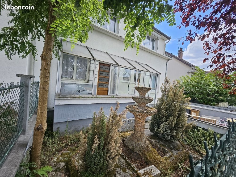 Maison à vendre, 130m², Dugny