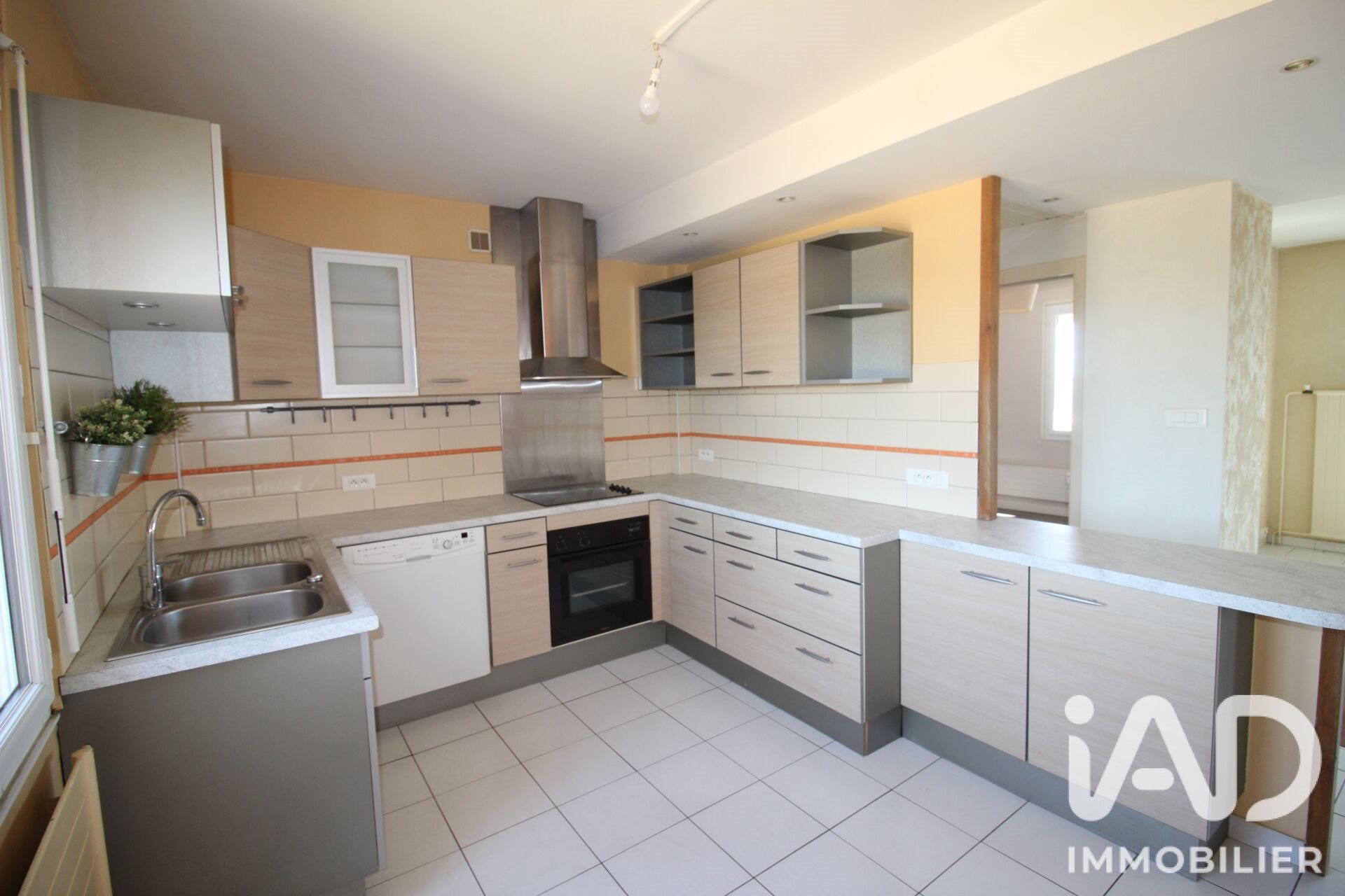 Appartement à vendre, 83m², Varennes-Vauzelles