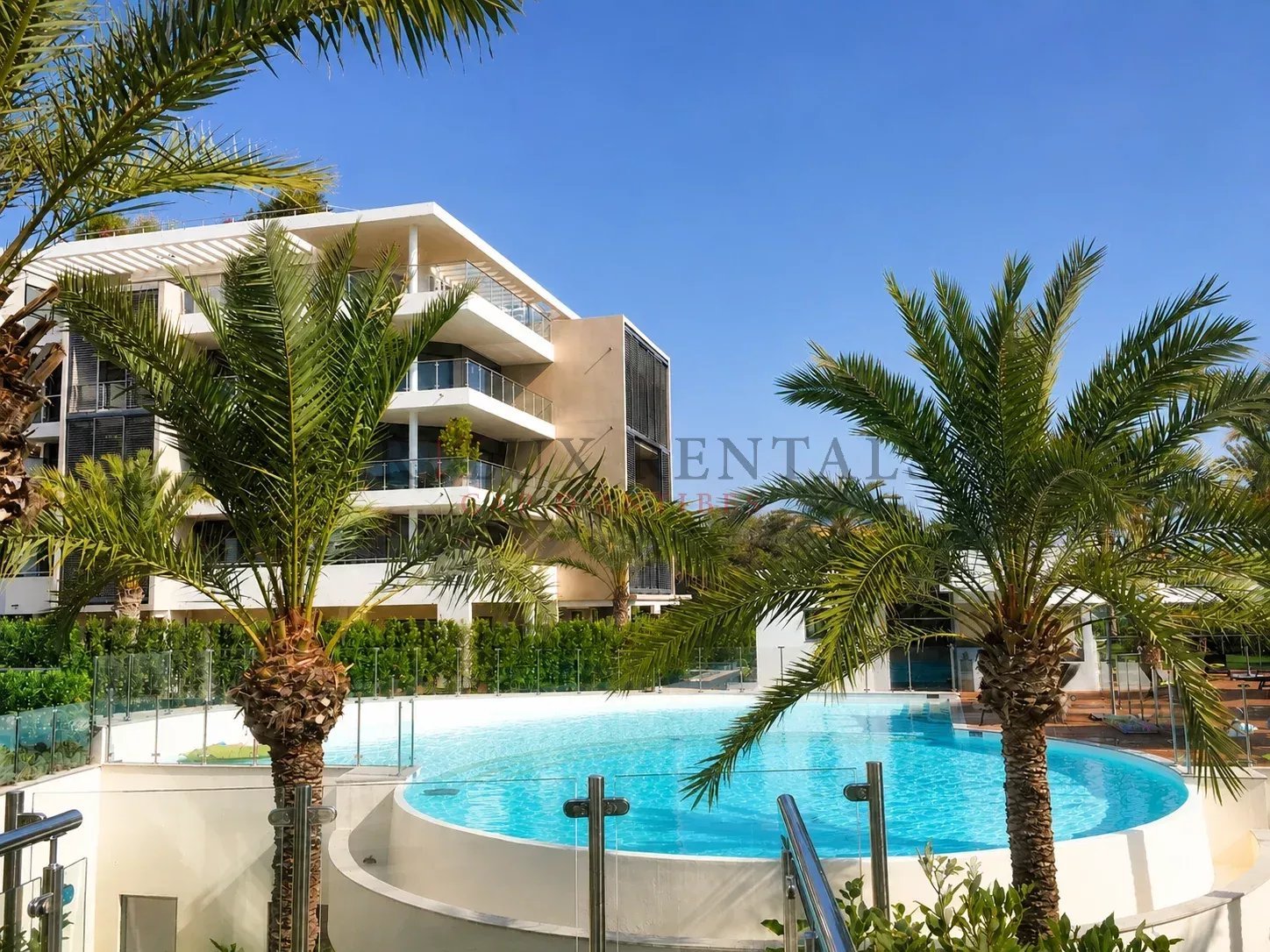 Appartement à louer, 132m², Antibes