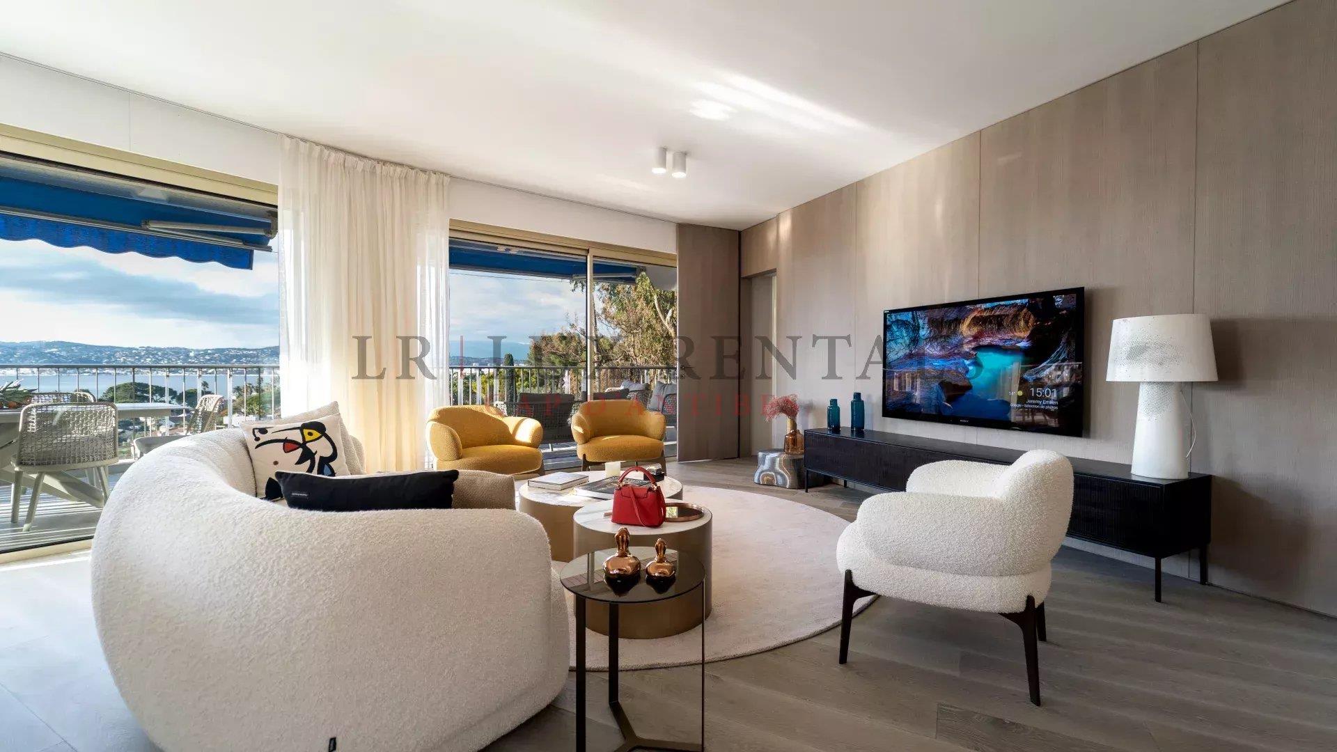 Appartement à louer, 130m², Antibes