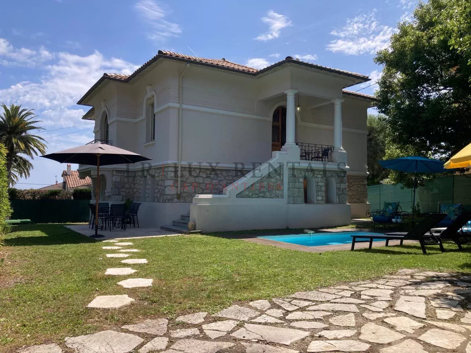 Maison à louer, 160m², Antibes