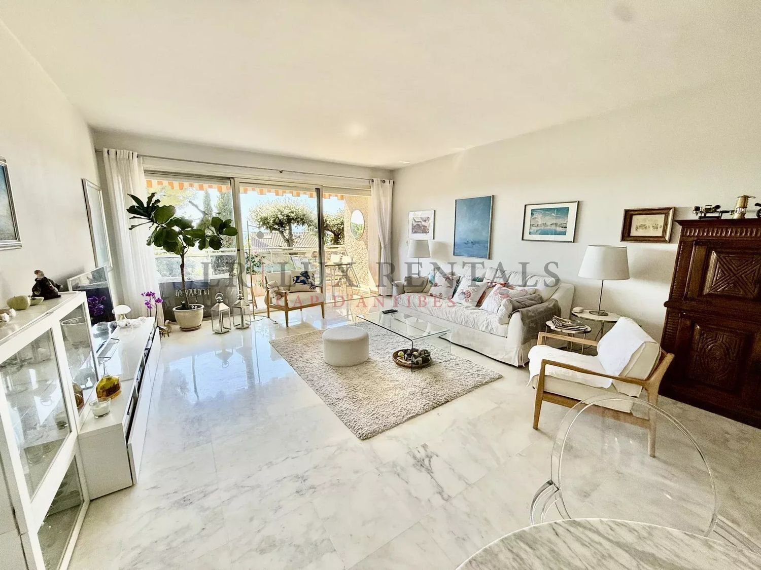 Appartement à louer, 83m², Antibes