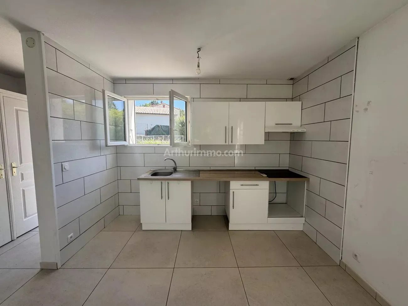 Maison à vendre, 1m², Manosque