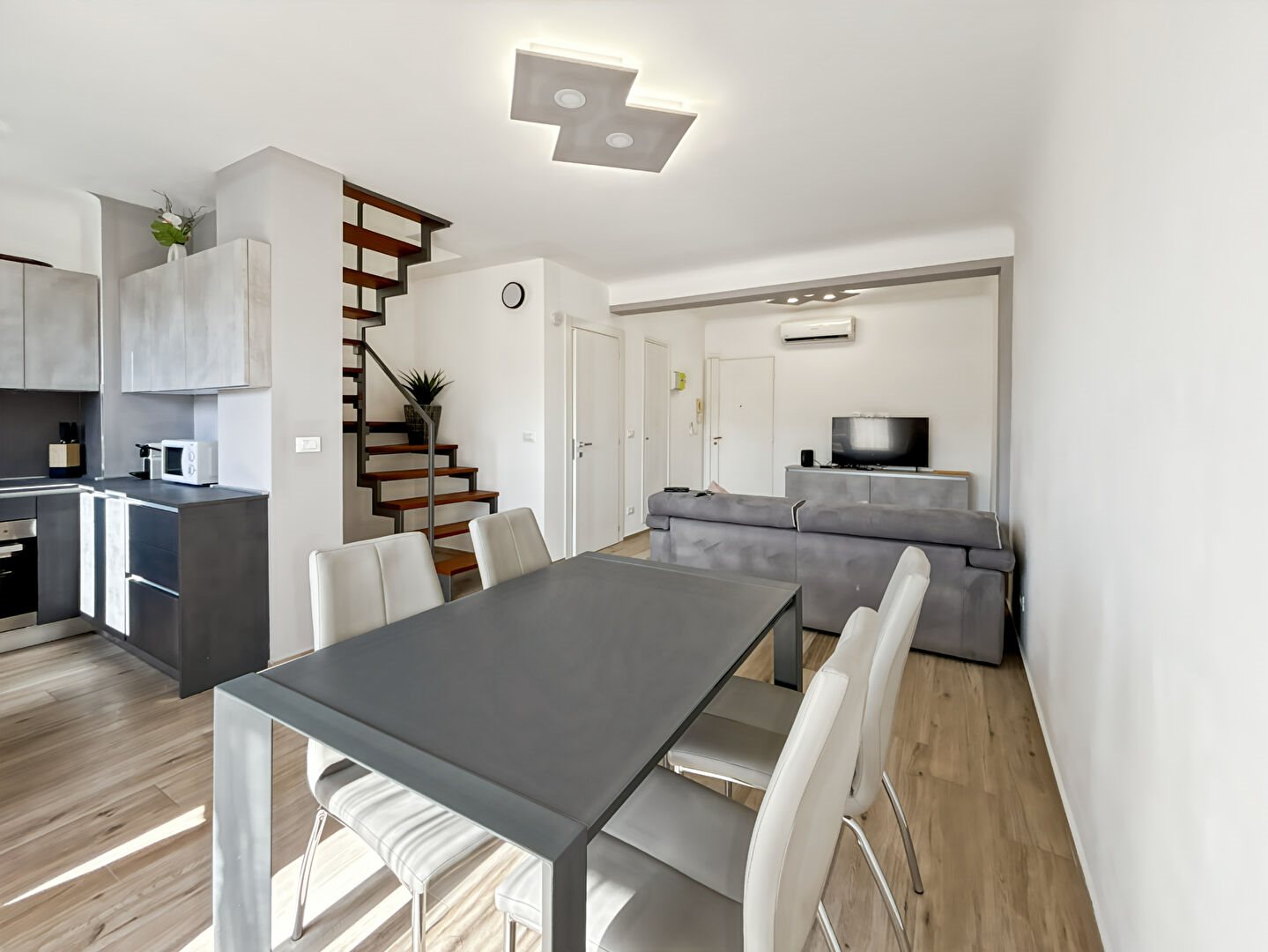 Appartement à louer, 56m², Cannes
