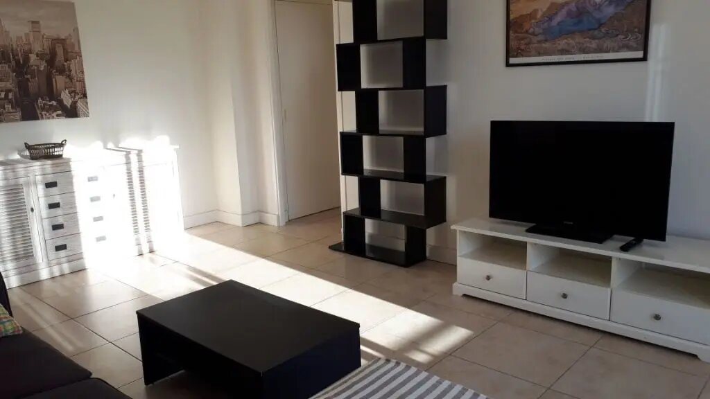 Appartement à louer, 54m², Cannes