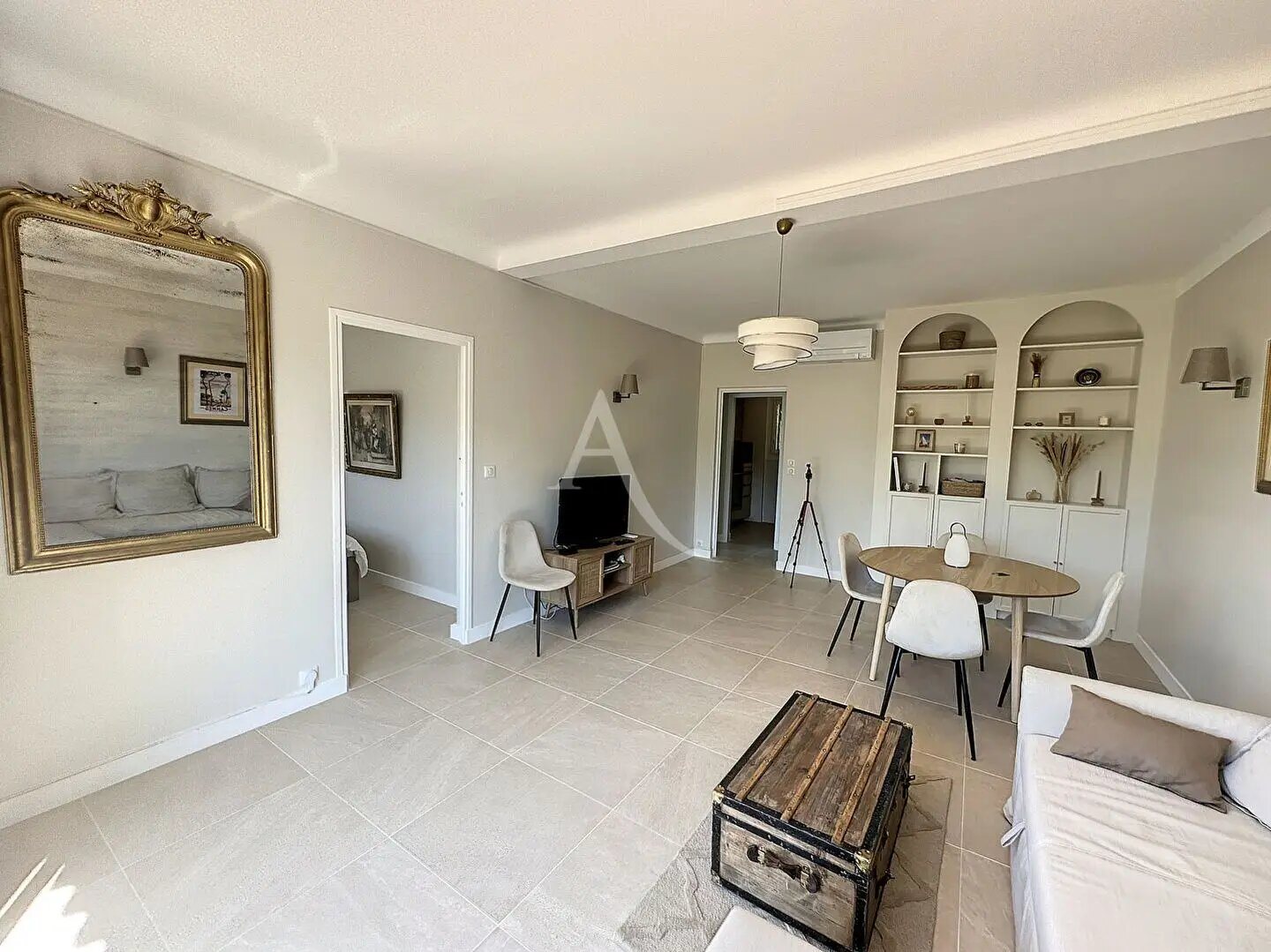 Appartement à louer, 62m², Cannes
