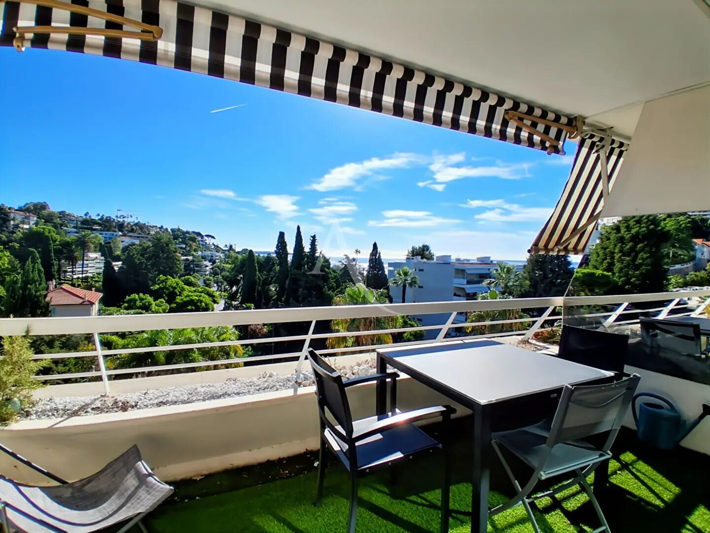 Appartement à louer, 59m², Cannes