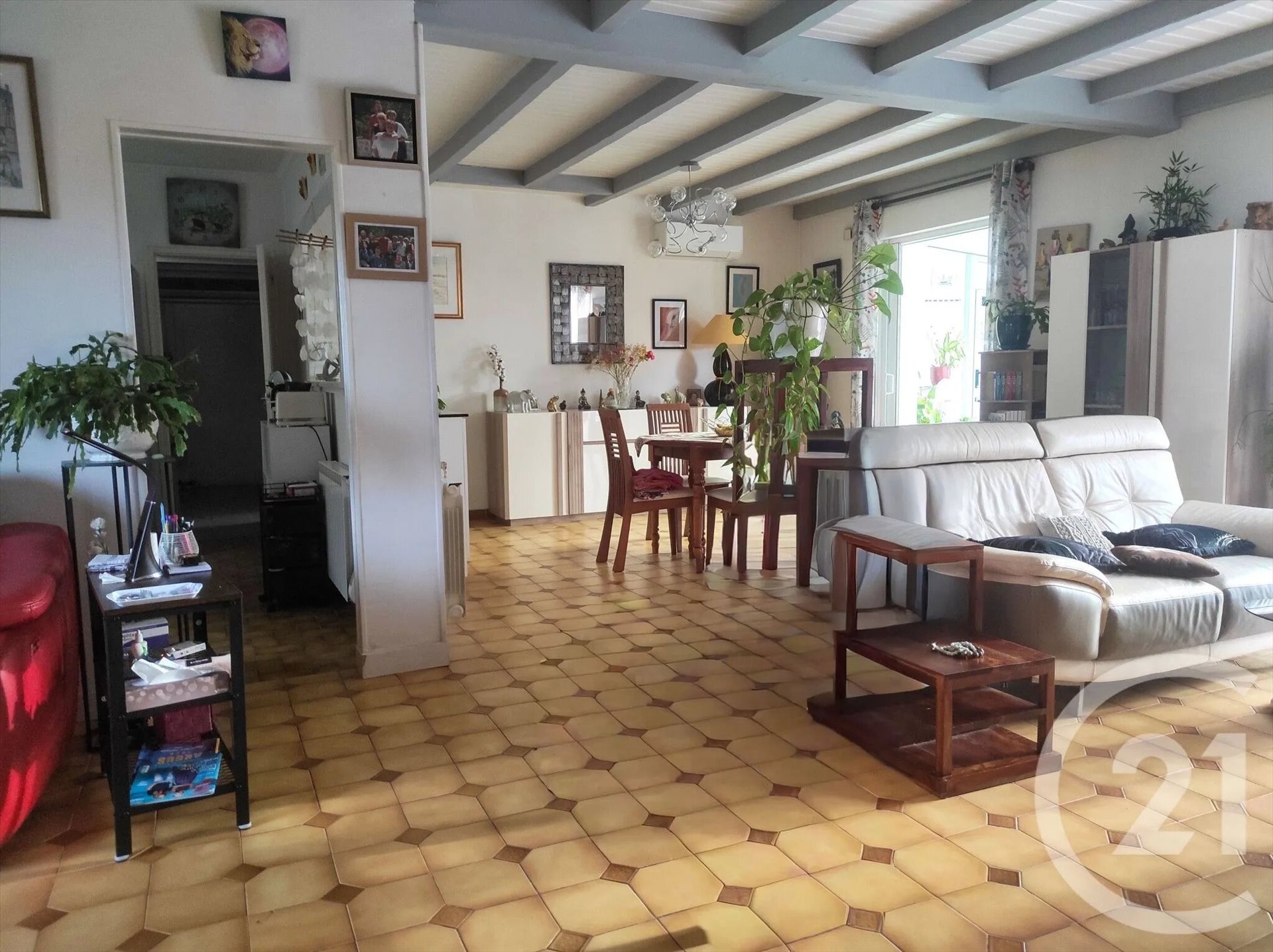 Maison à louer, 107m², Saint-Hilaire-la-Forêt