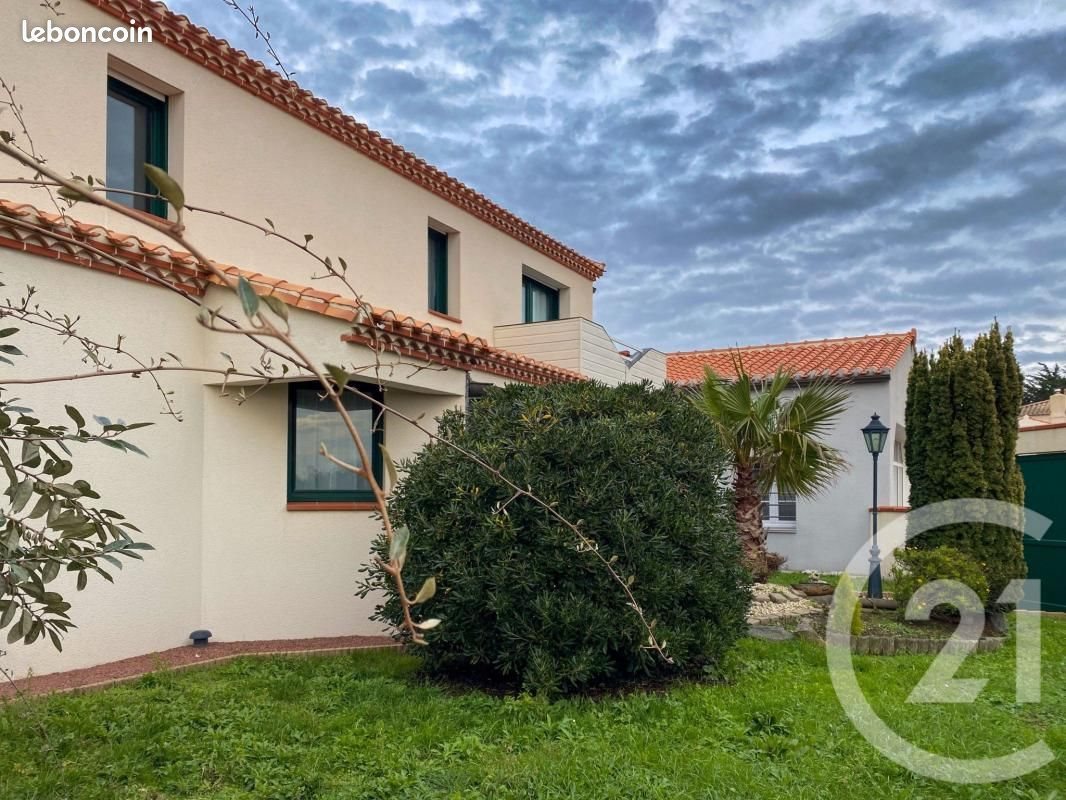 Maison à vendre, 256m², Brem-sur-Mer