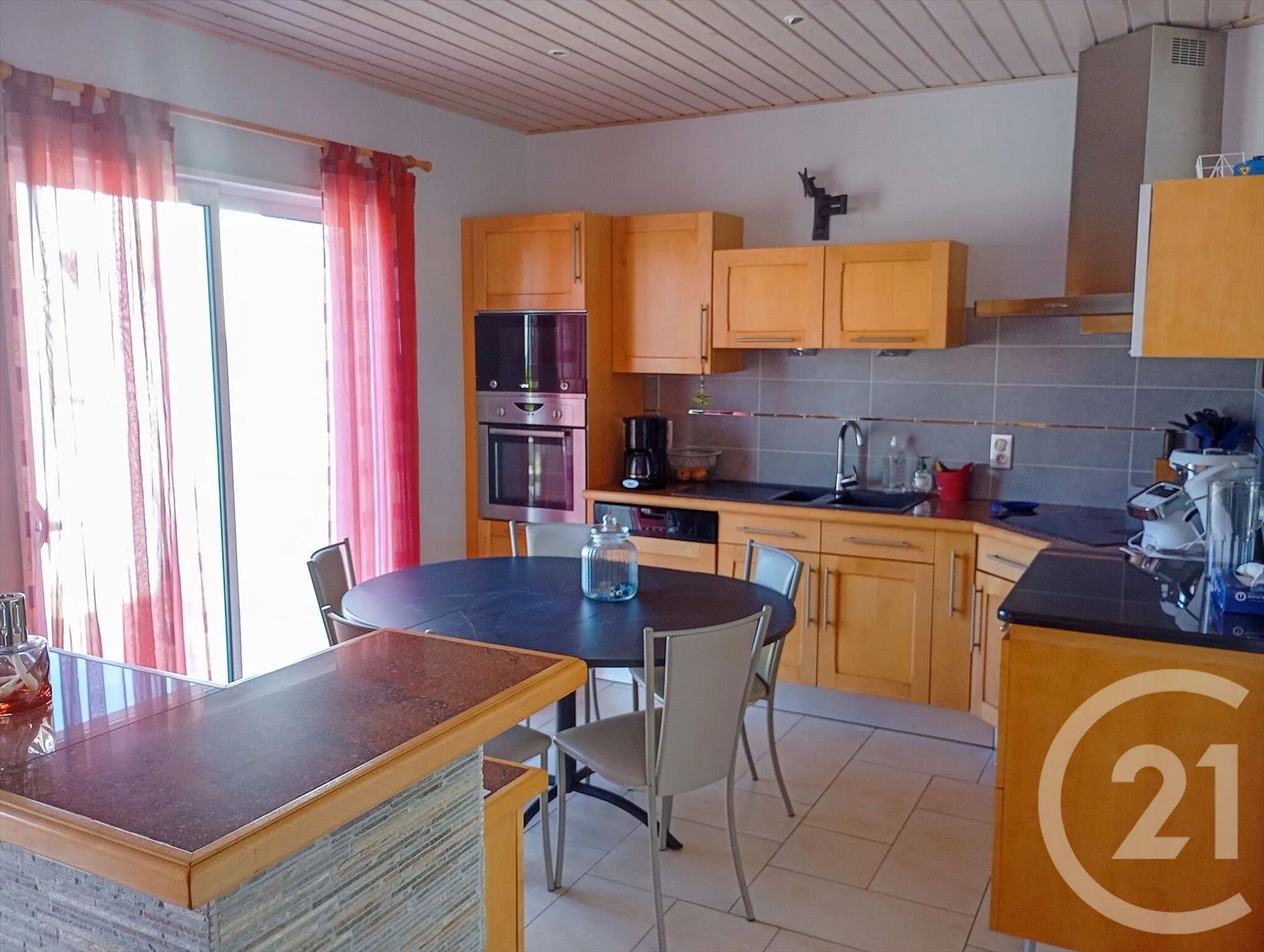 Maison à vendre, 162m², La Chaize-Giraud