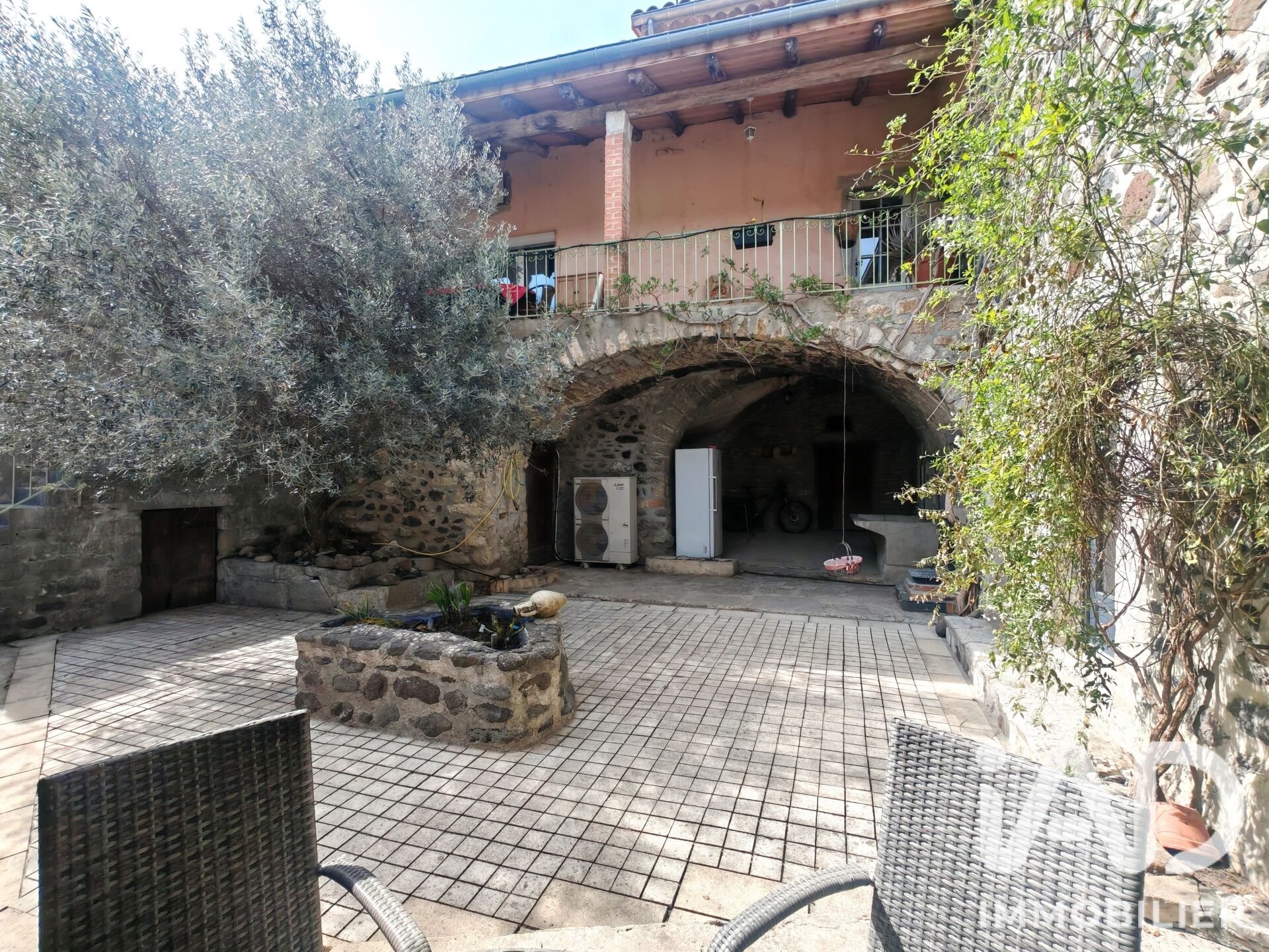 Maison à vendre, 226m², Lussas