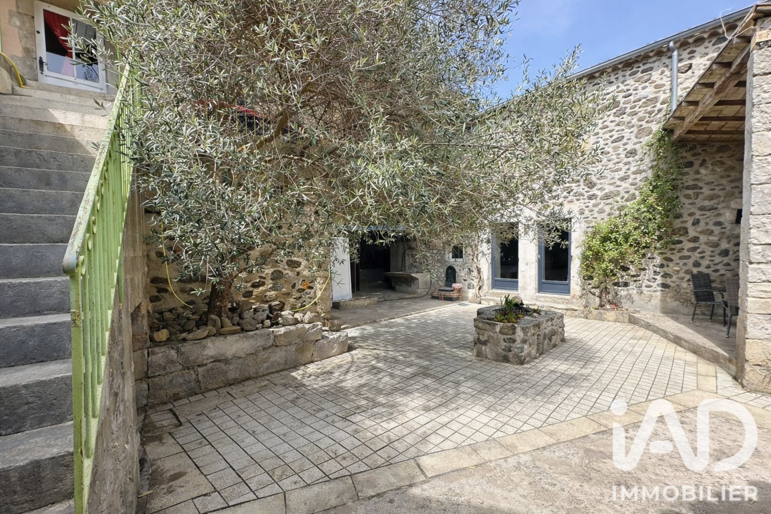 Maison à vendre, 226m², Lussas