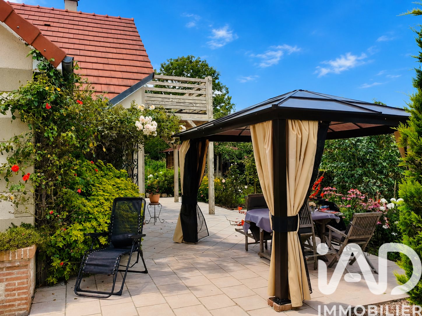 Maison à vendre, 180m², Neuville-Ferrières
