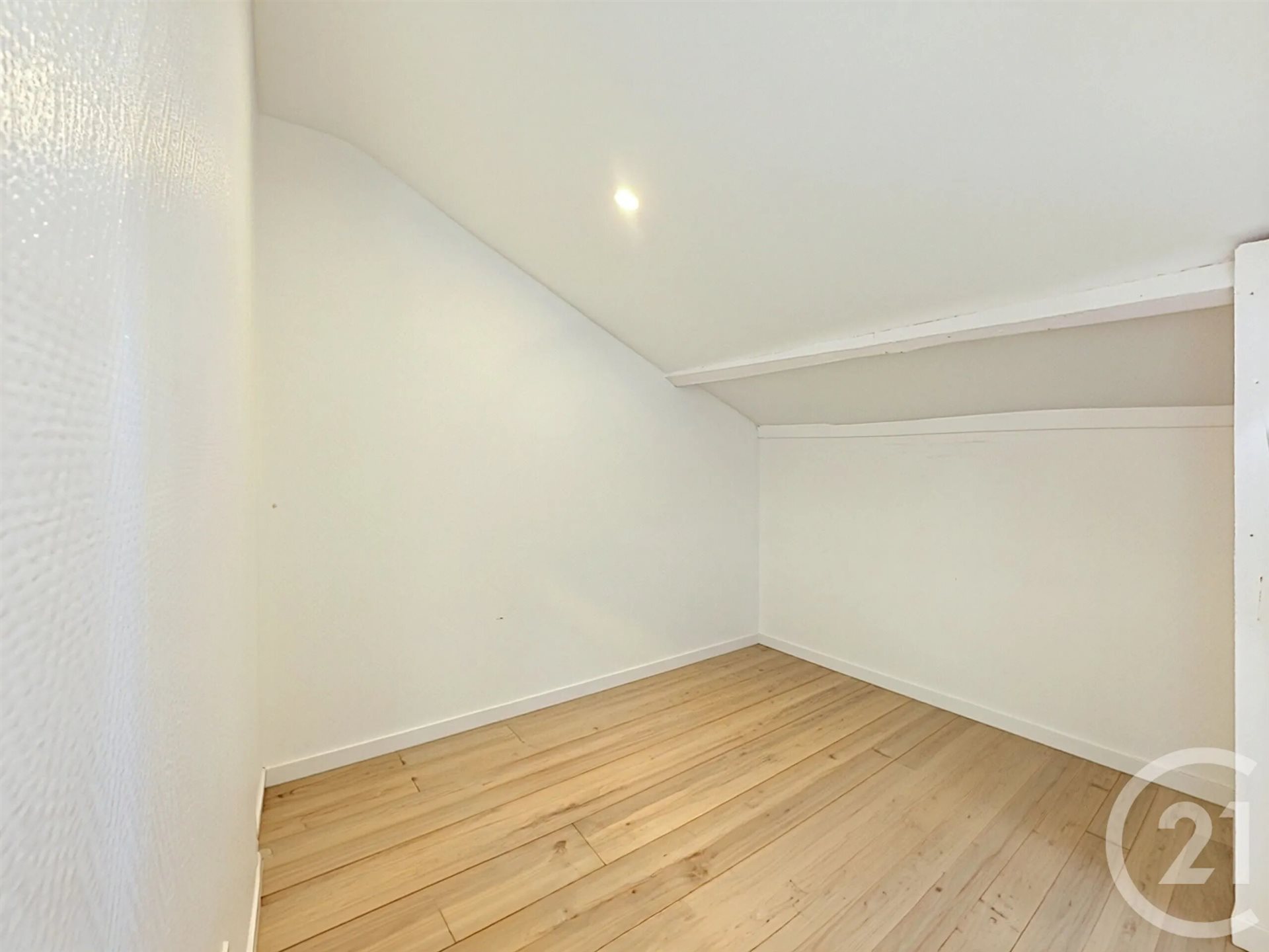 Appartement à louer, 16m², Périgueux