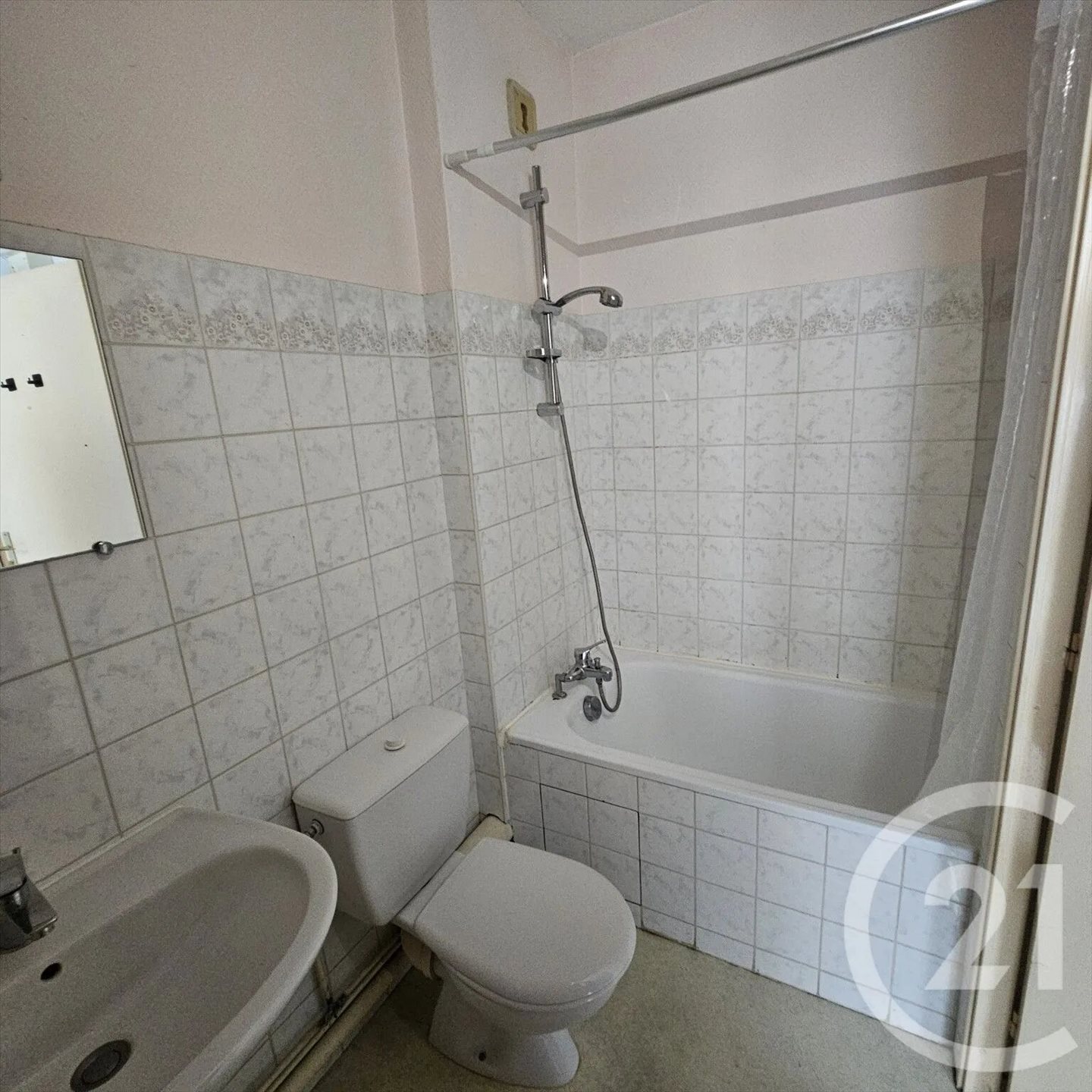 Appartement à louer, 28m², Périgueux