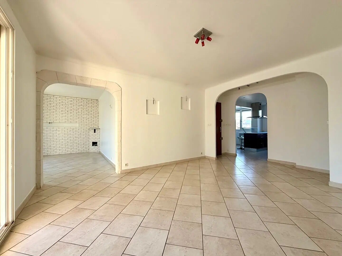Appartement à vendre, 79m², Sénas