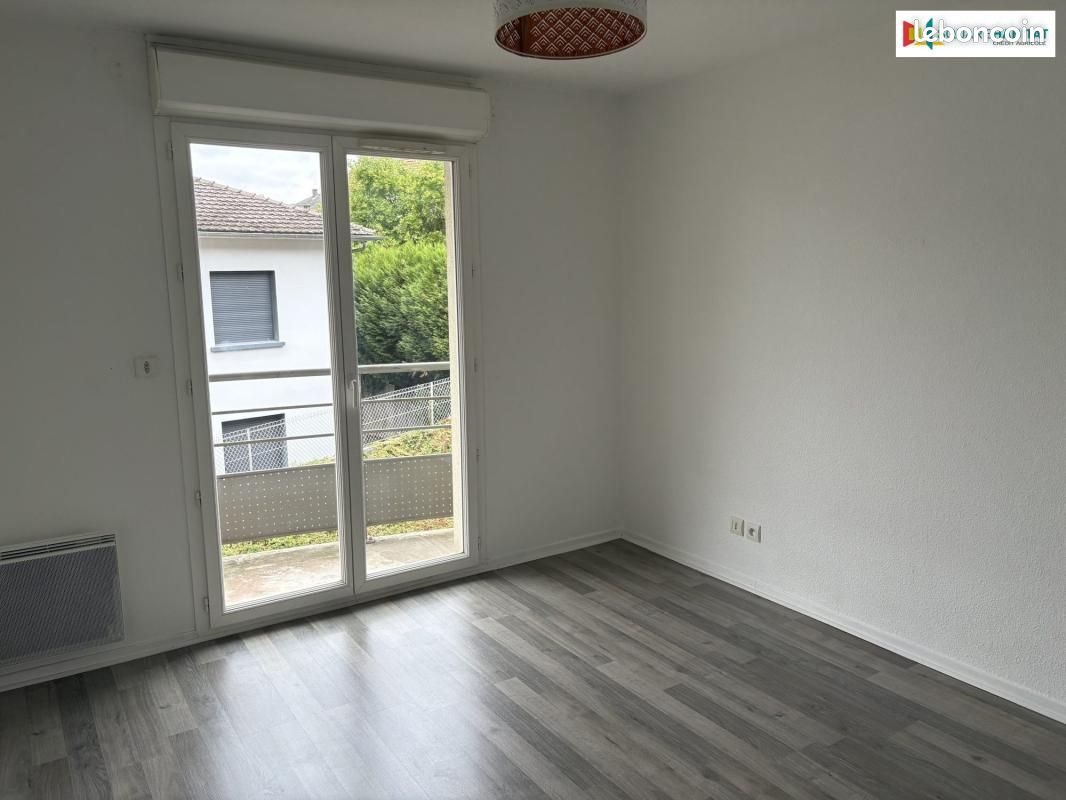 Appartement à louer, 40m², Lourdes