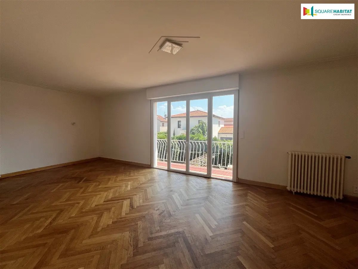 Appartement à louer, 105m², Séméac