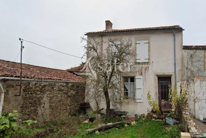 Maison à vendre, 120m², Mervent