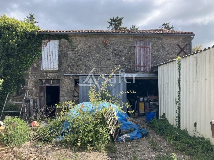 Maison à vendre, 120m², Mervent