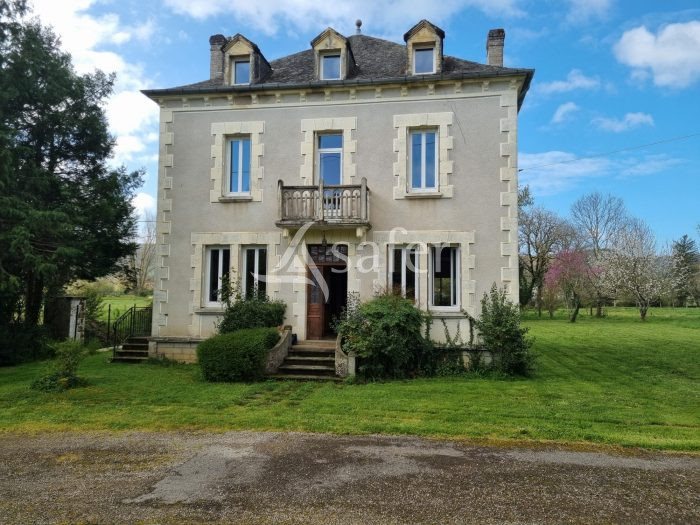 Maison à vendre, 179m², Aynac