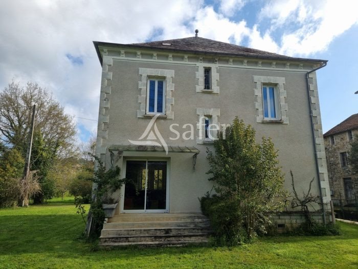 Maison à vendre, 179m², Aynac