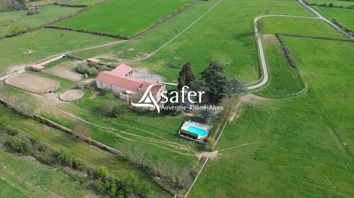 Maison à vendre, 200m², Marcilly-le-Châtel