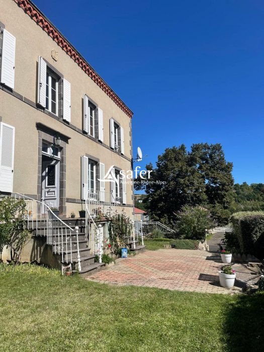 Maison à vendre, 265m², Champeix
