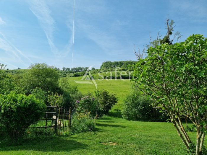 Maison à vendre, 185m², Castagnac