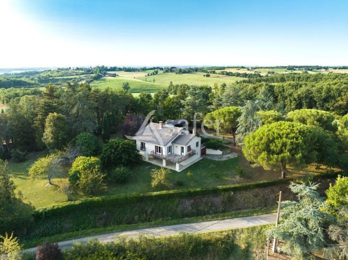 Maison à vendre, 240m², Auch