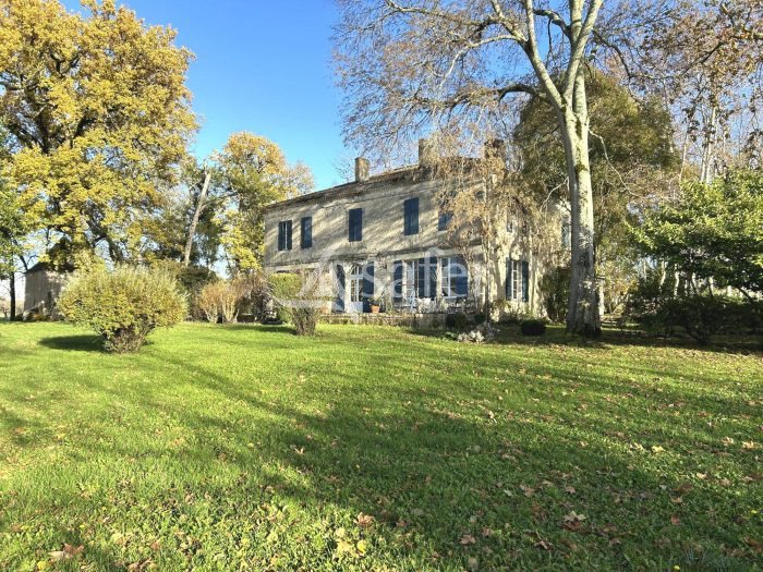 Maison à vendre, NaNm², Nérac