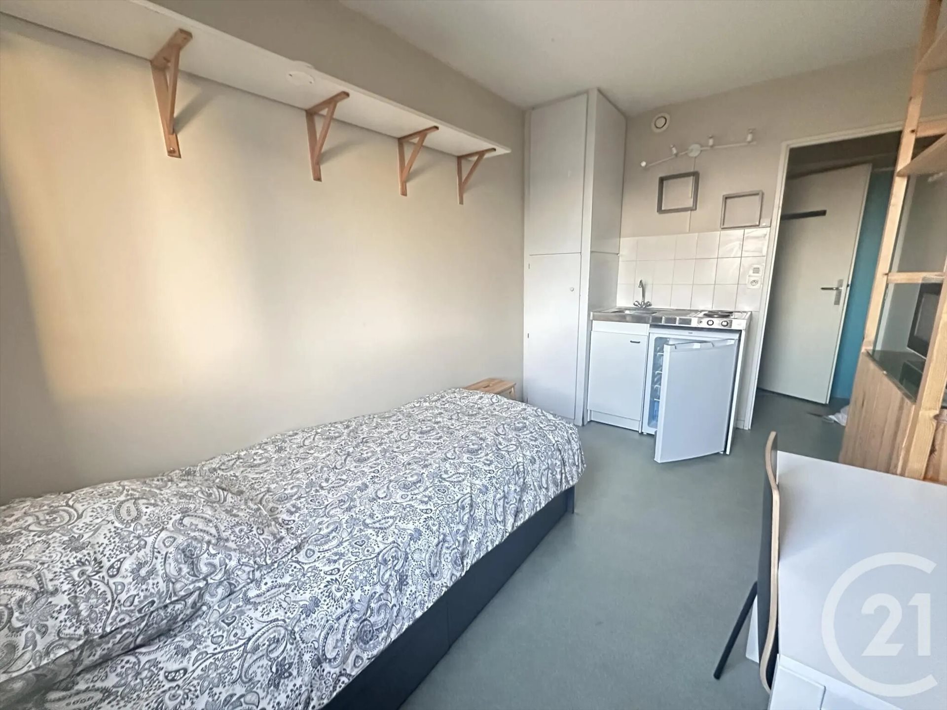 Appartement à louer, 12m², Tours
