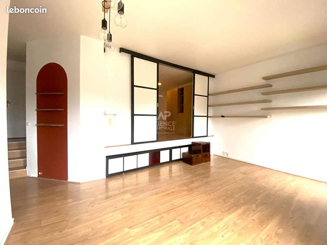 Appartement à louer, 63m², Nanterre