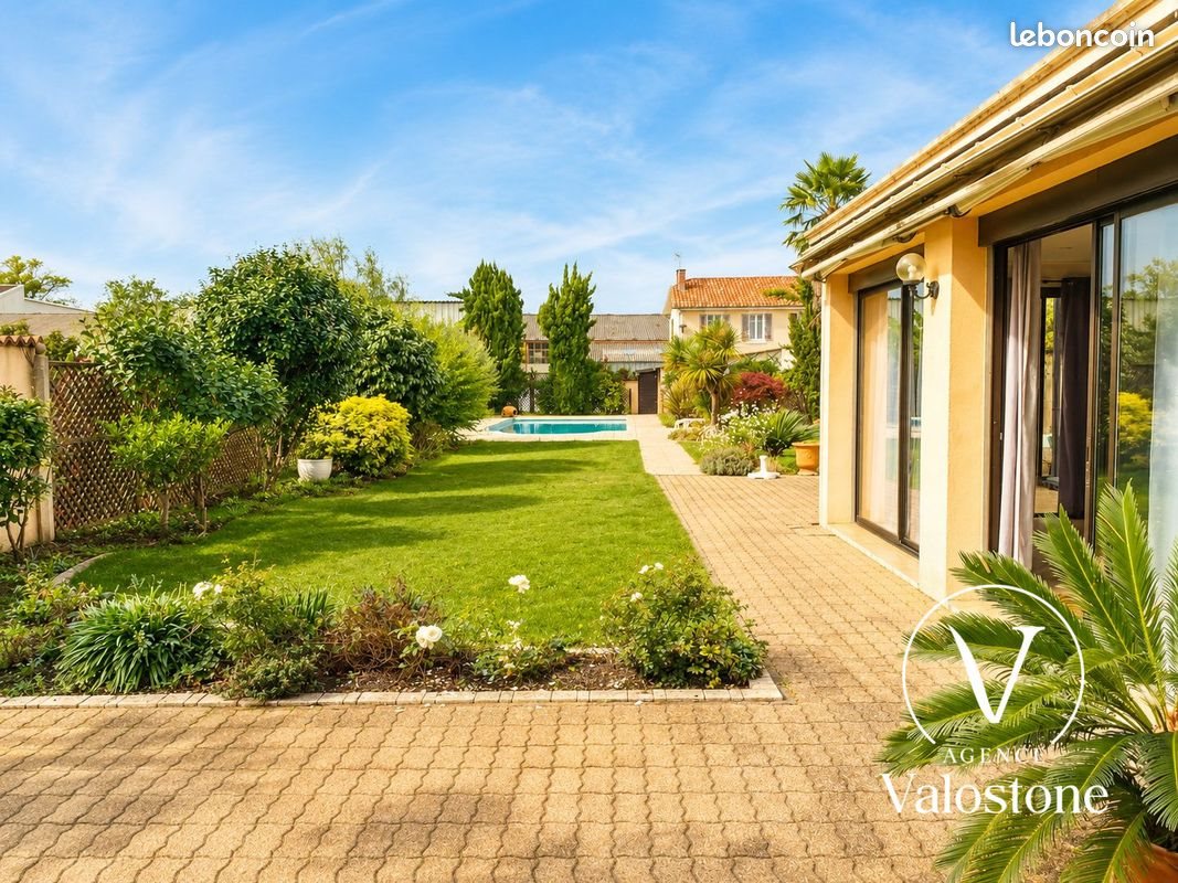 Maison à vendre, 312m², Hagetmau