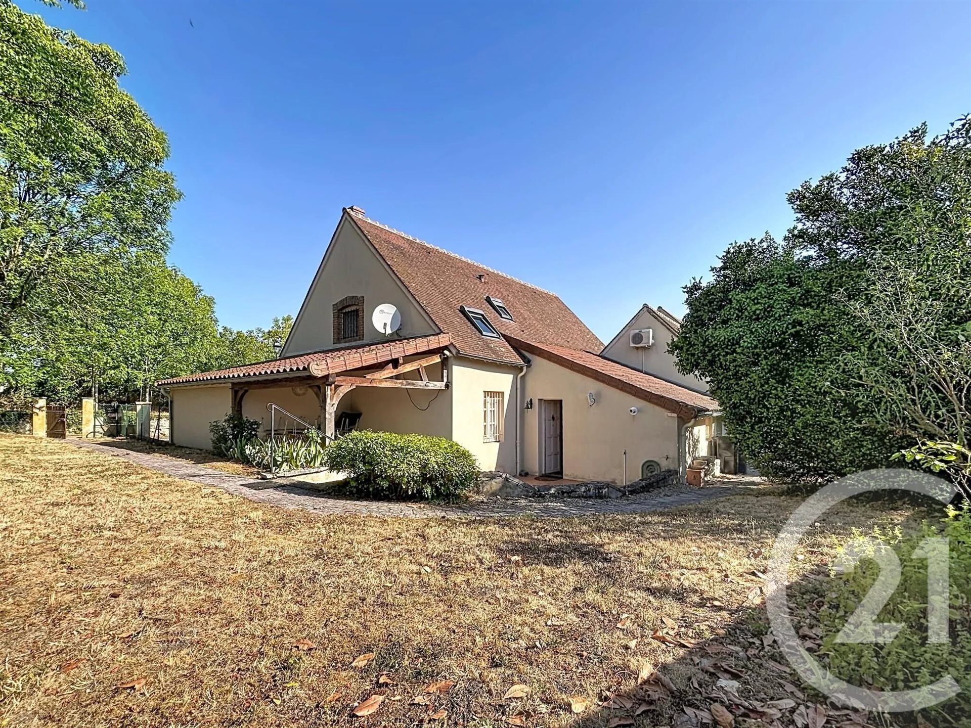 Maison à vendre, 194m², Verneuil-en-Bourbonnais
