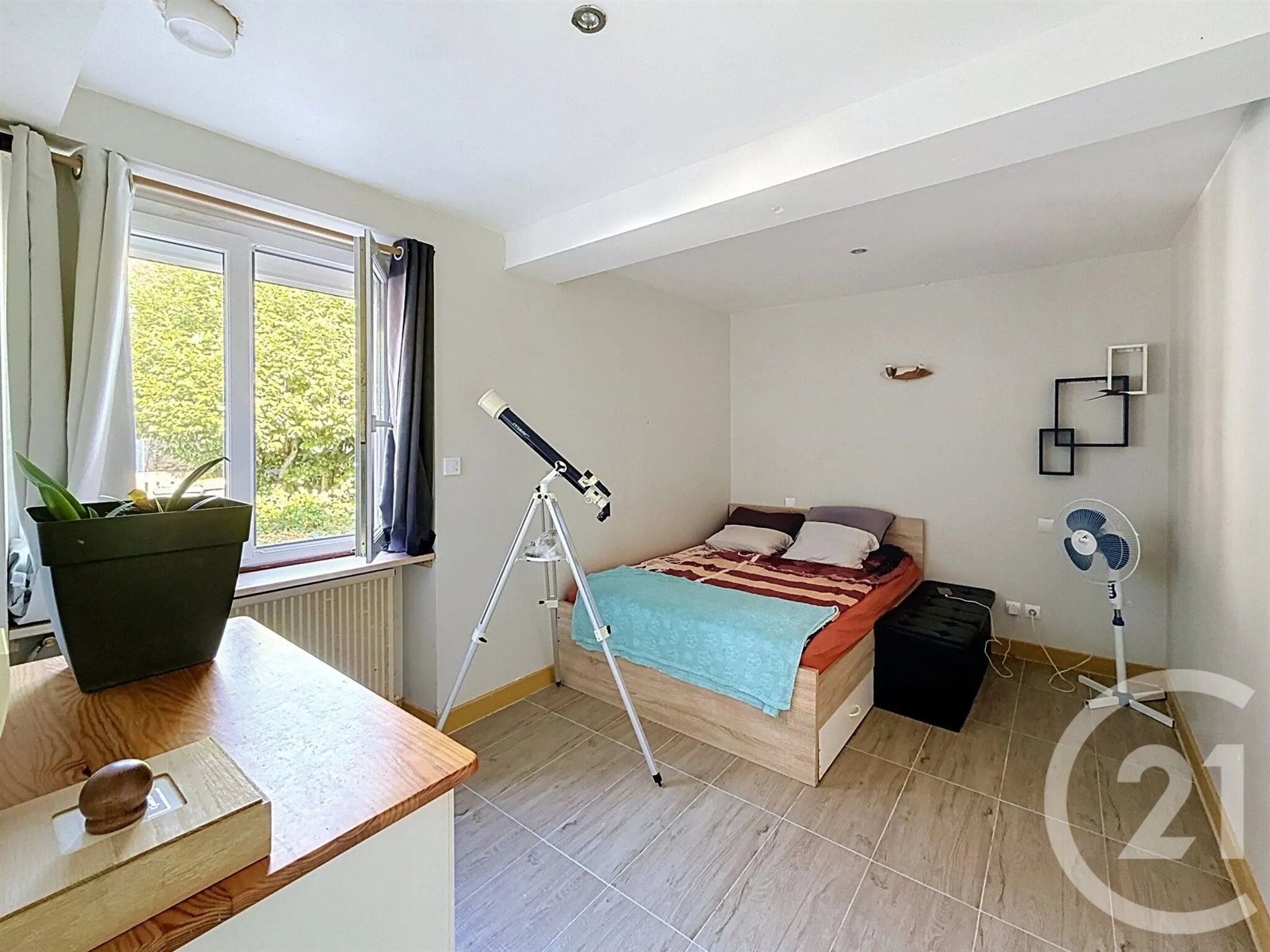 Maison à vendre, 103m², Saint-Clément-de-Régnat