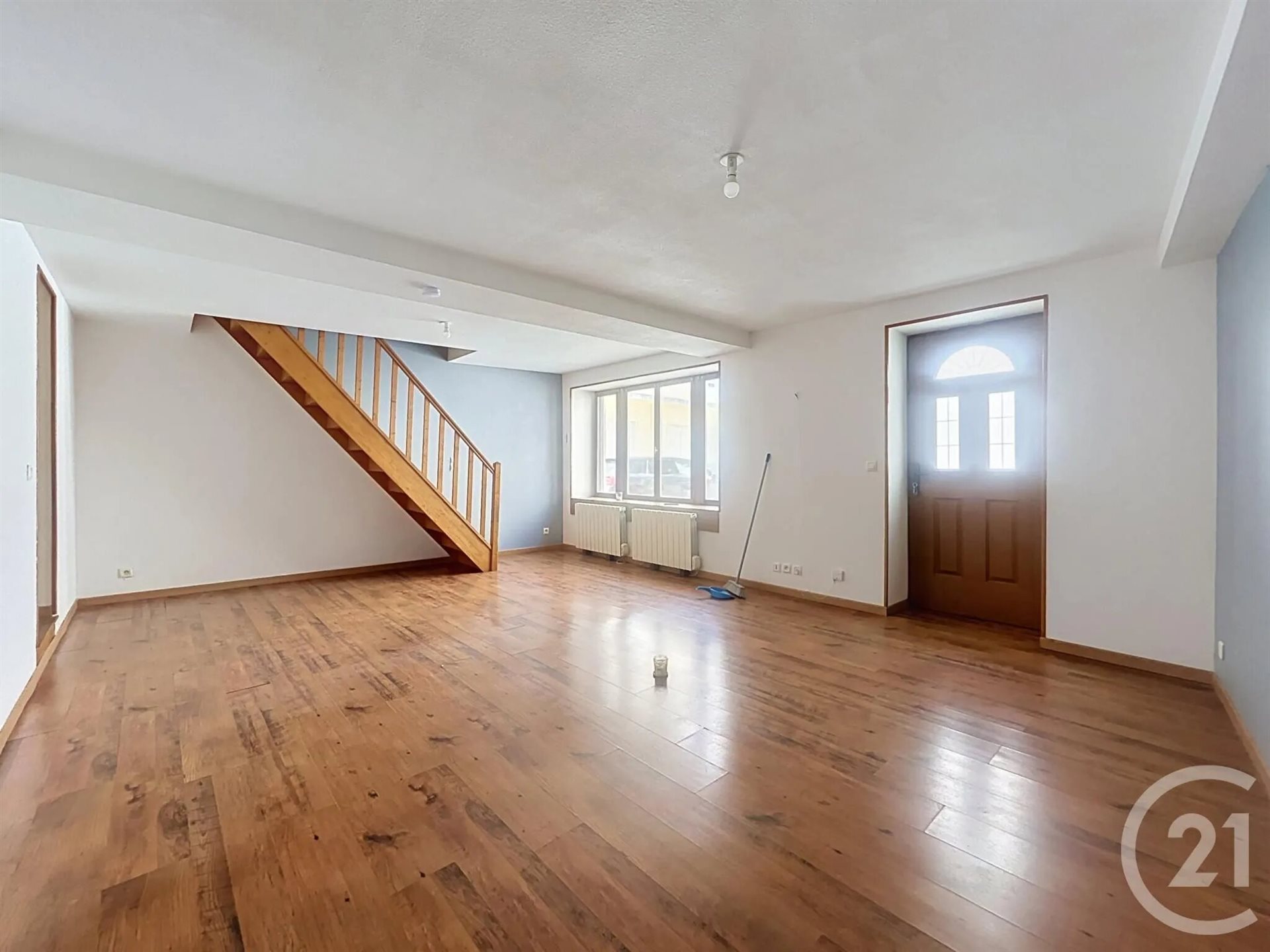 Maison à louer, 96m², Saint-Pourçain-sur-Sioule