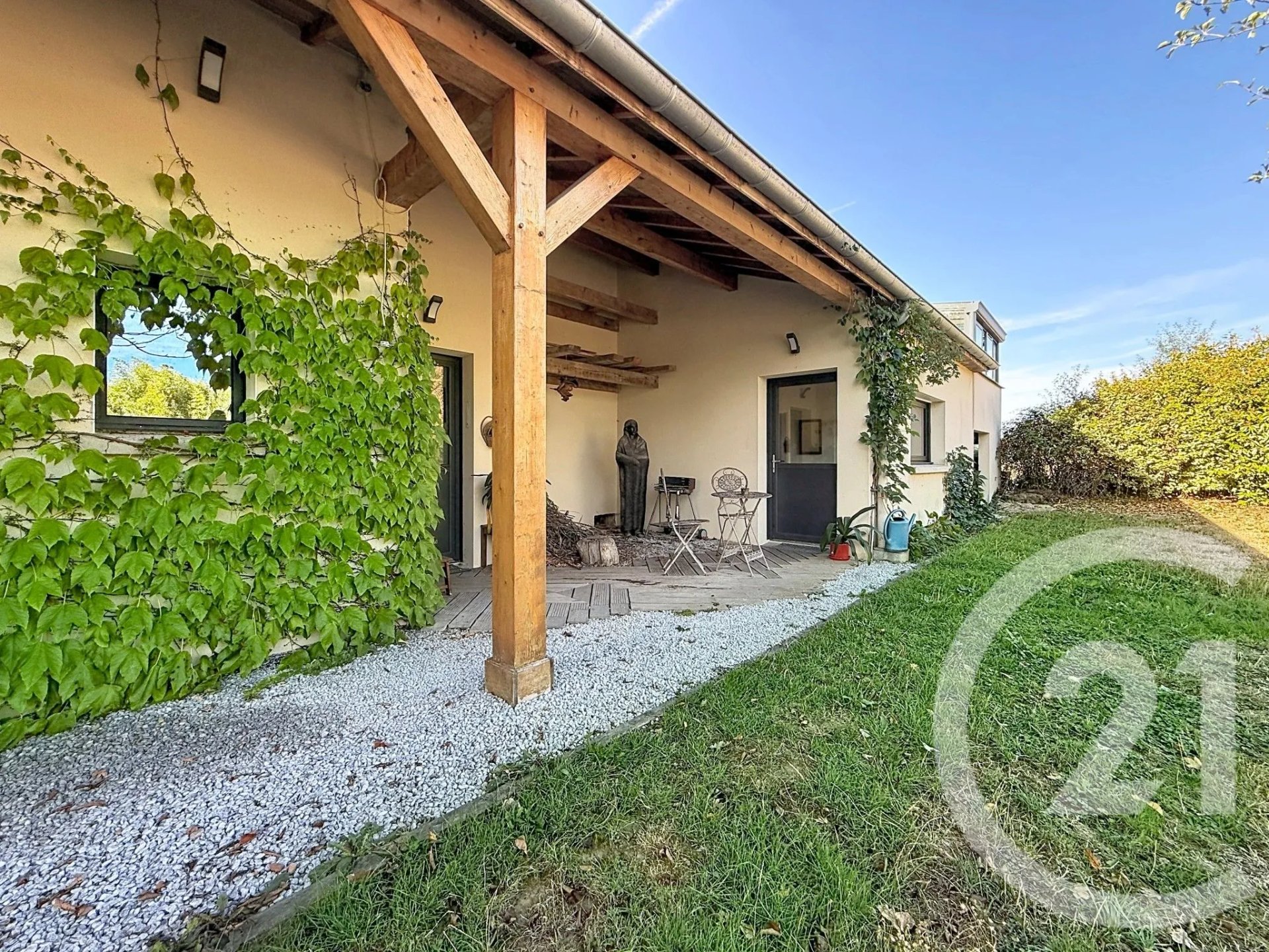 Maison à vendre, 183m², Voussac