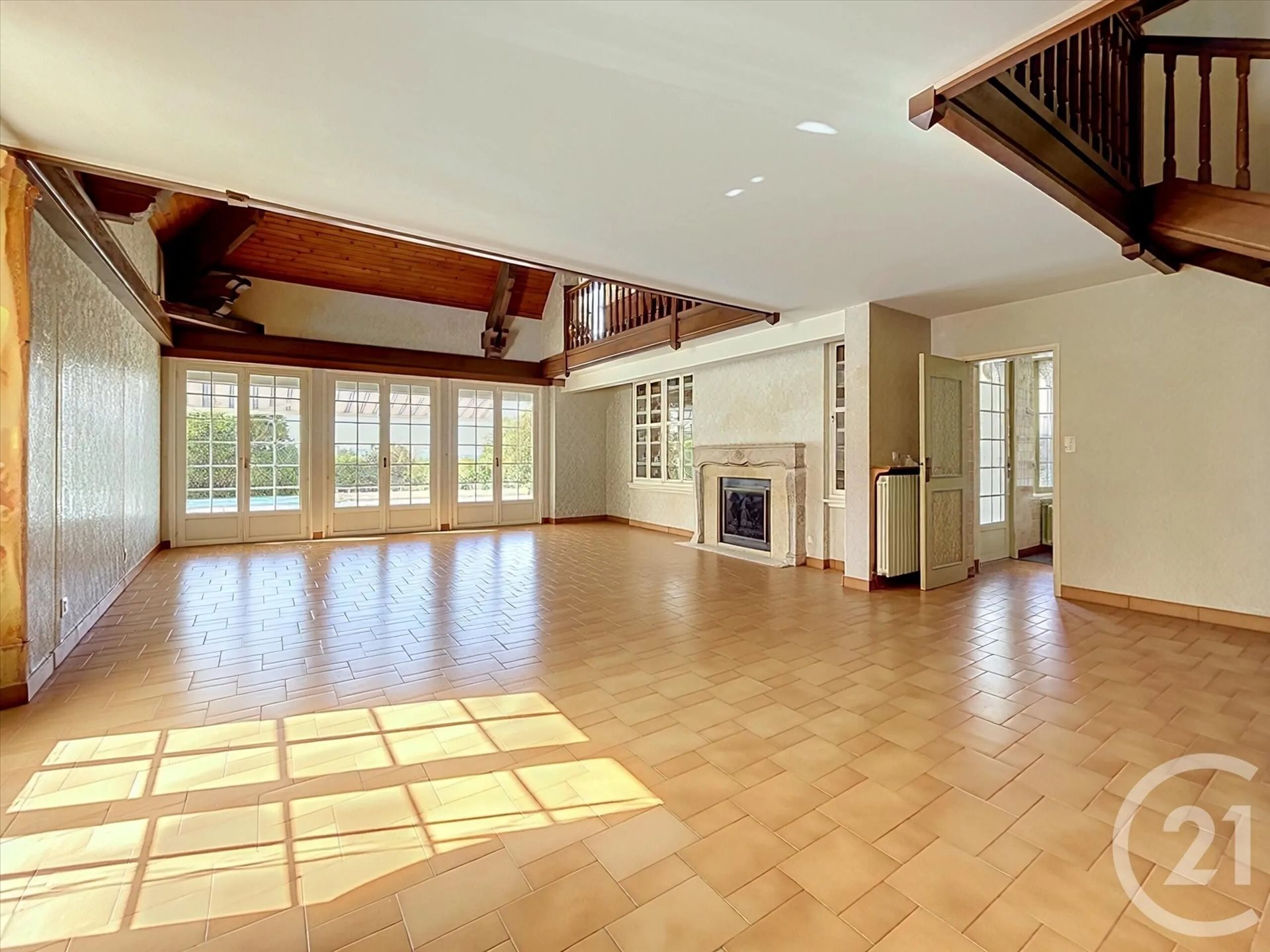 Maison à vendre, 280m², Saint-Gérand-le-Puy